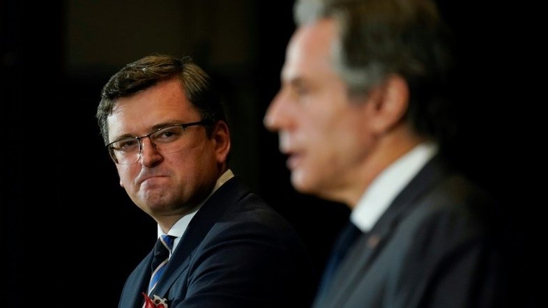 Blinken cancela reunião com Lavrov sobre Ucrânia