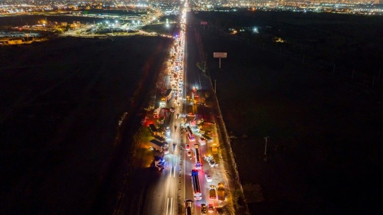 Caminhoneiros continuam bloqueios em rodovias no Chile apesar de acordo com o governo