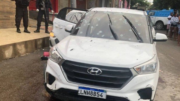 RJ: Miliciano e jovem são mortos a tiros durante emboscada 4 RJ: Miliciano e jovem são mortos a tiros durante emboscada