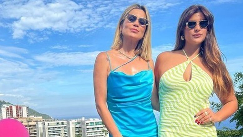 Giulia Costa diz que rivalidade com a mãe, Flavia Alessandra, não existe