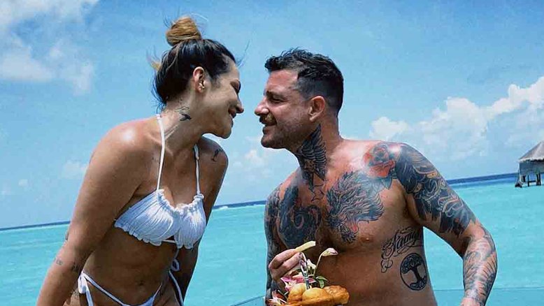Marido de Cleo revela que eles estão ‘planejando’ filhos