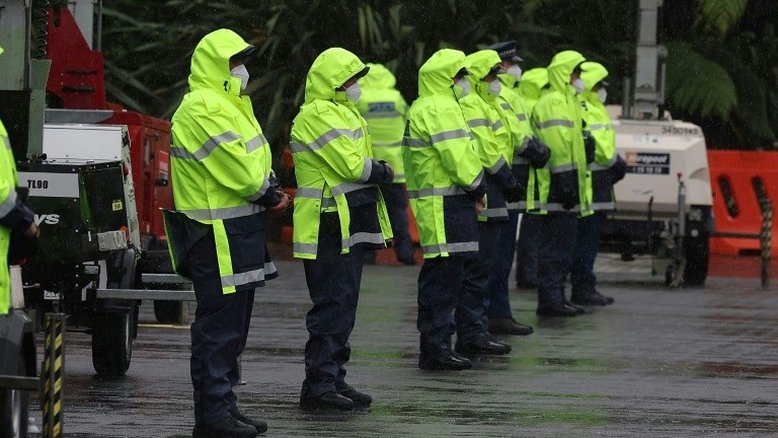 Polícia critica uso de músicas para dispersar manifestantes antivacina na Nova Zelândia