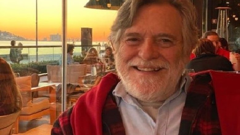 'Tô rica', diz José de Abreu após ser acusado de querer 'mamar' no governo