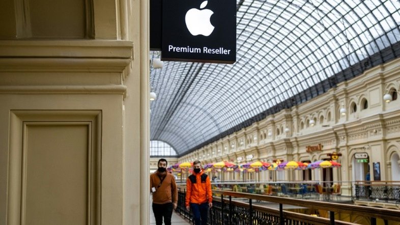 Apple suspende venda de produtos e serviços na Rússia