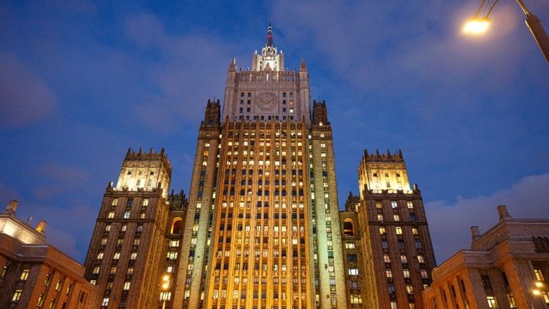 Rússia expulsa diplomatas americanos em retaliação