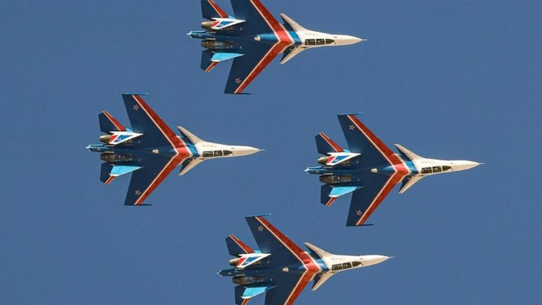 Quatro aviões russos violaram o espaço aéreo da Suécia no Báltico