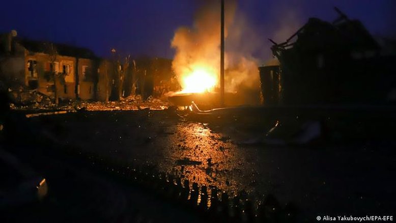 + Últimas notícias: fortes ataques em Kiev +