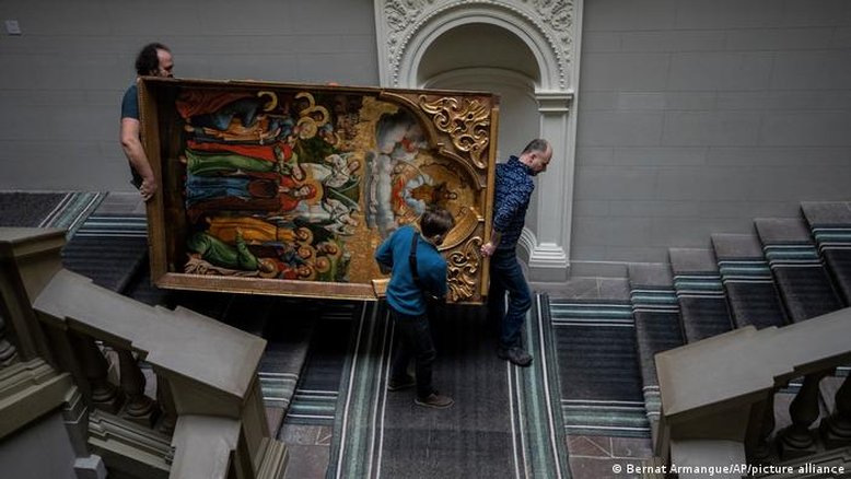 Maior museu de arte da Ucrânia corre para salvar suas obras