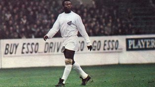 Pelé marcou mais de 1200 gols na carreira (Foto: Divulgação / Santos FC)
