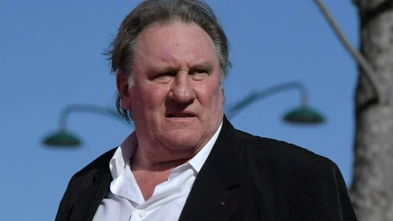 Justiça francesa condena Gérard Depardieu por agressões sexuais