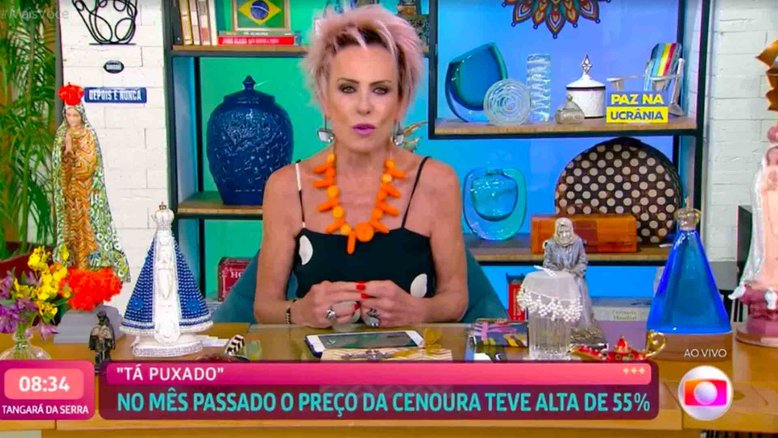 Ana Maria Braga aparece com colar de cenoura e brinca: ‘Tá valendo uma fortuna’