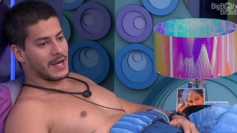 BBB22: Após saída de Laís, Linn da Quebrada entra na mira de Arthur