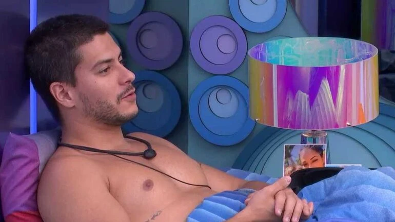 arthur aguiar quarto vip
