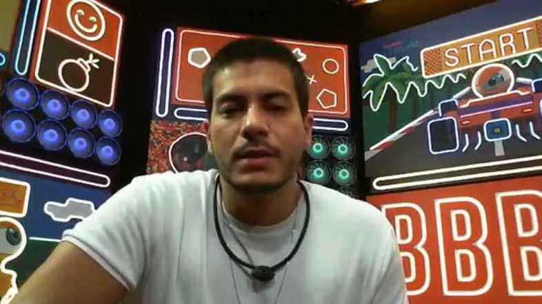 arthur aguiar raio x