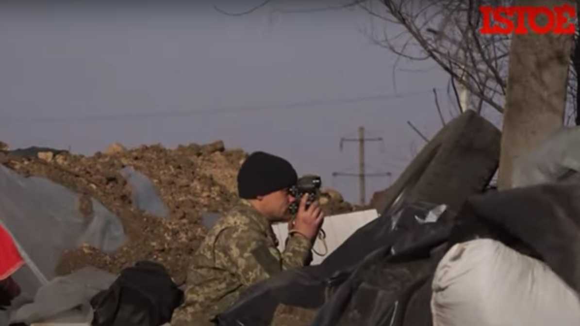 As tropas ucranianas estavam em alerta máximo em Mykolaiv no sábado
