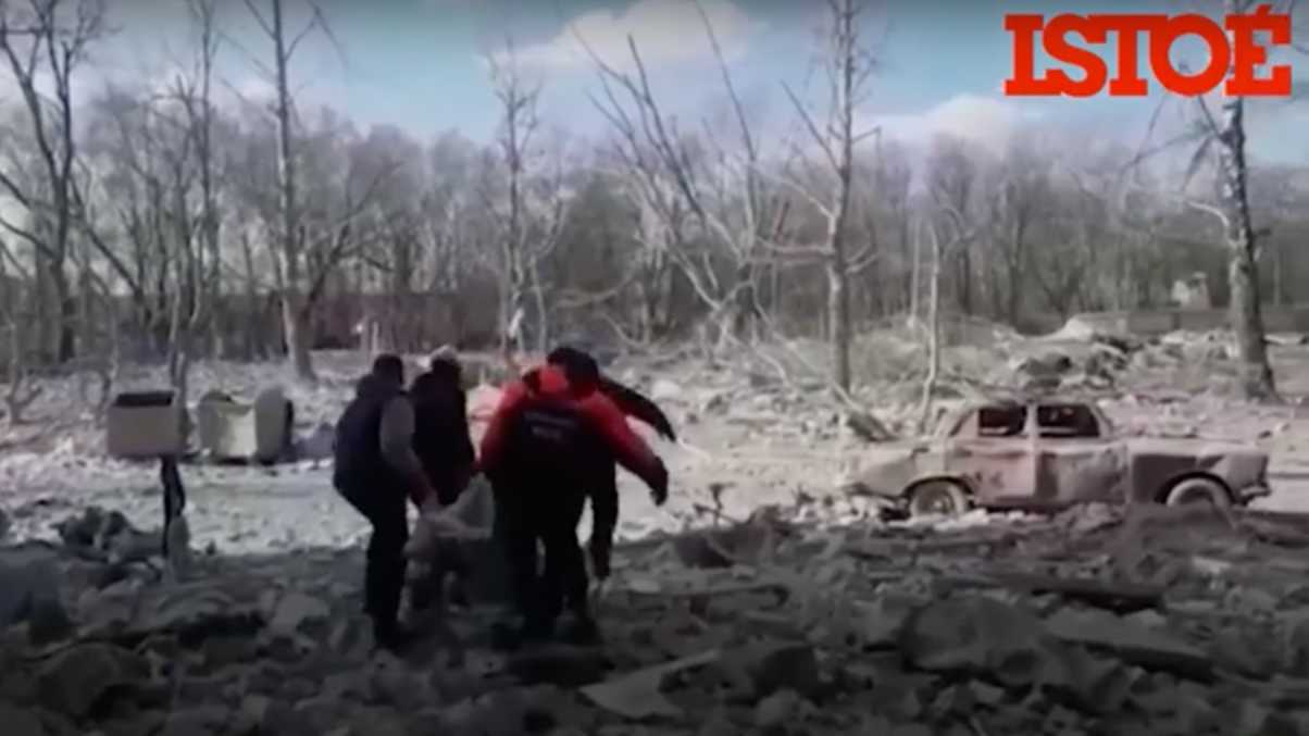 Ataque aéreo na cidade de Chernihiv mata família de cinco pessoas