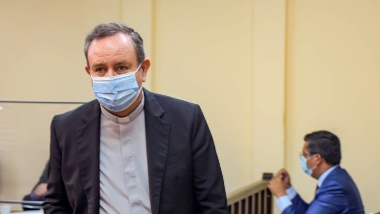 Justiça argentina condena bispo a 4 anos e meio de prisão por abuso sexual