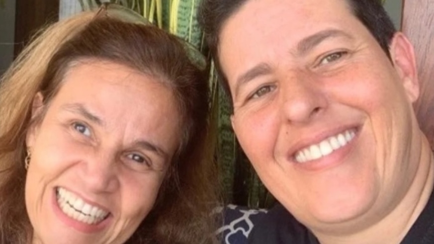 Claudia Rodrigues não se considera lésbica e nem bissexual: 'Só gosto da Adriane'