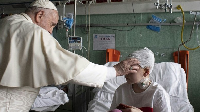 Papa Francisco promulga nova Constituição do Vaticano