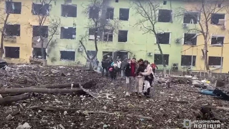 Rússia diz que mil soldados ucranianos se renderam em Mariupol, na Ucrânia
