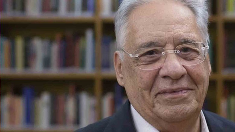 FHC passa por cirurgia após fratura do fêmur e segue em recuperação, diz boletim médico
