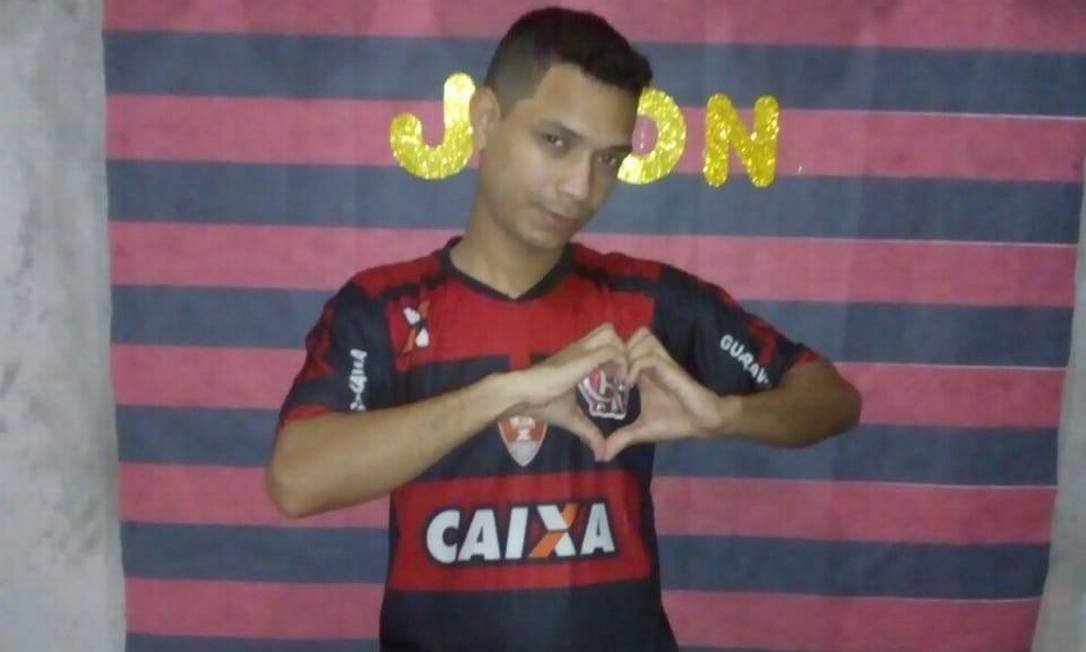 Lateral Ramon, do Flamengo, é denunciado por homicídio culposo pelo atropelamento de ciclista 2 Lateral Ramon, do Flamengo, é denunciado por homicídio culposo pelo atropelamento de ciclista