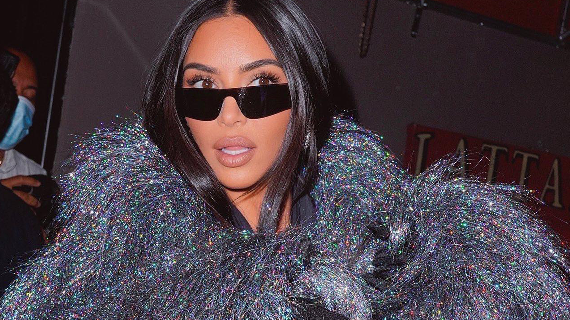 Kim Kardashian revela que não usava calcinha até criar sua marca de lingerie