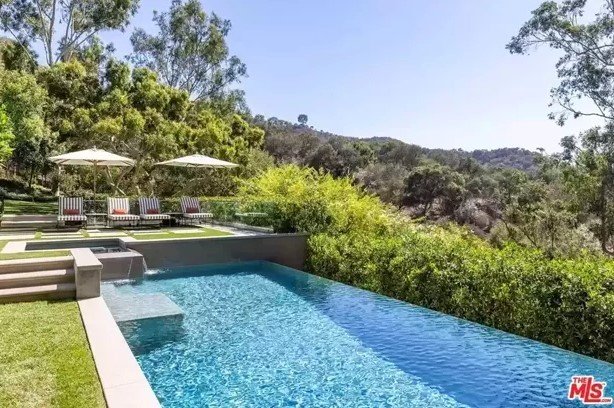 Katy Perry coloca à venda mansão de R$ 92 milhões em Beverly Hills 12 mansao_katy perry