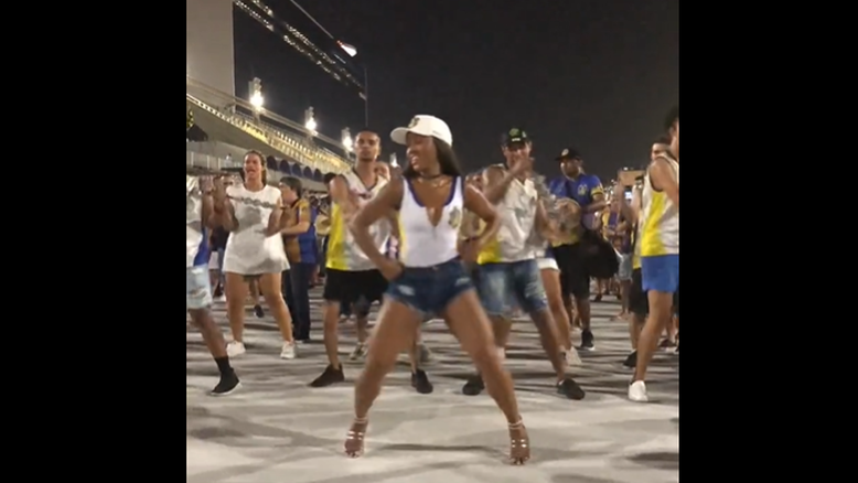 Mayara Lima, princesa da bateria Paraíso do Tuiuti, quebra internet em ensaio ‘sincronização de milhões’