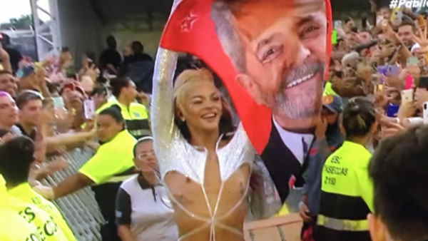 'Orgulho de ser uma das primeiras artistas a declarar voto no Lula', diz Pabllo Vittar