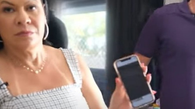 Foto no momento do acidente salva no celular de Marília Mendonça intriga; assista