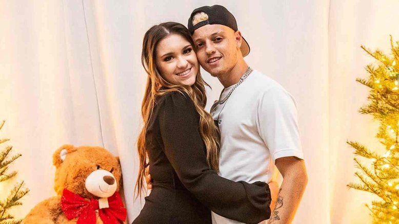 Sofia Liberato comemora aniversário do namorado: 'Você é tudo pra mim'