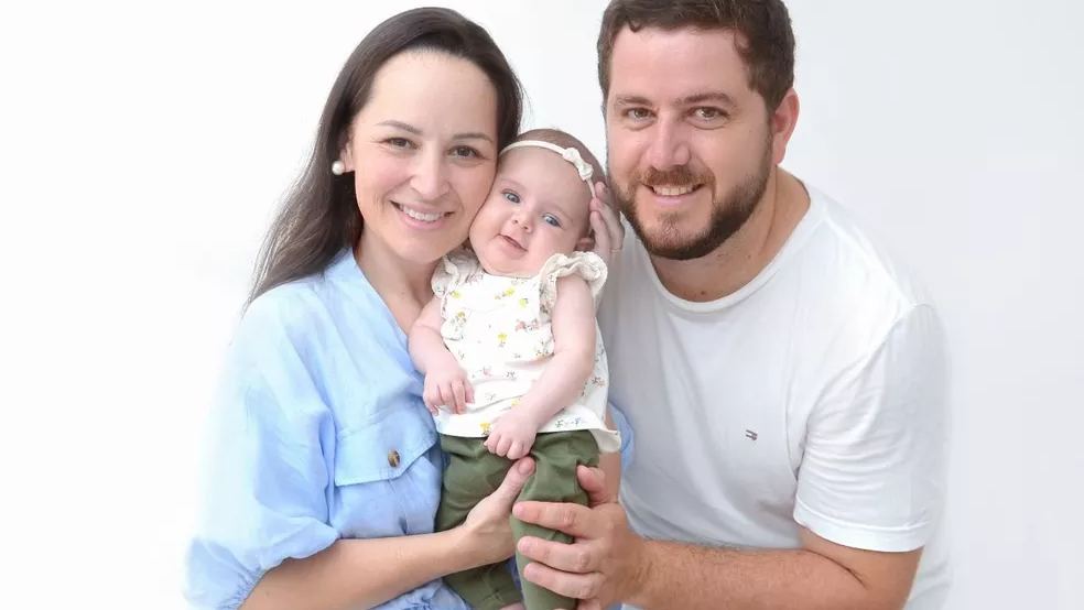 Família tenta arrecadar R$ 1,3 milhão para bebê com síndrome degenerativa