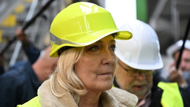 Parlamento europeu espera recuperar as quantias 'indevidamente pagas' a Marine Le Pen