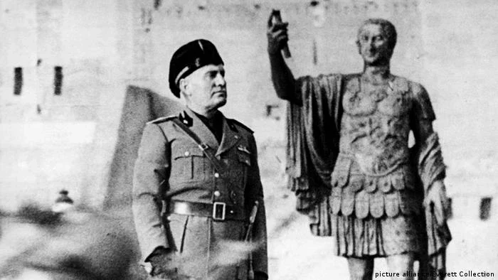 1945: Execução de Mussolini