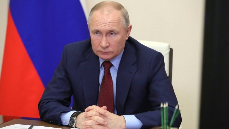 Sob sanções dos EUA, filhas de Putin vivem fora dos holofotes