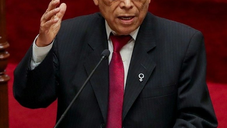 Chefe de gabinete do Peru provoca repúdio ao citar Hitler como modelo