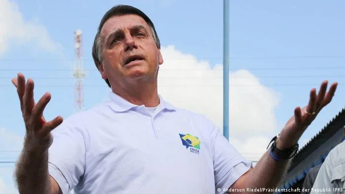 Bolsonaro convoca apoiadores para ato anti-STF no 1º de Maio
