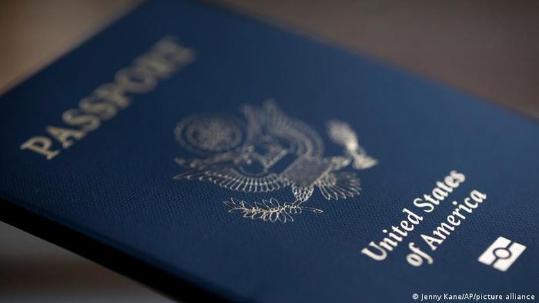 EUA lançam passaporte com opção de gênero neutro