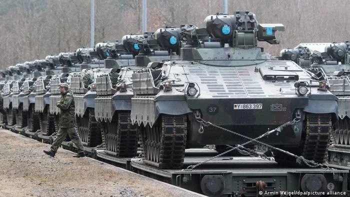 Alemanha coordena com Eslovênia envio de tanques à Ucrânia