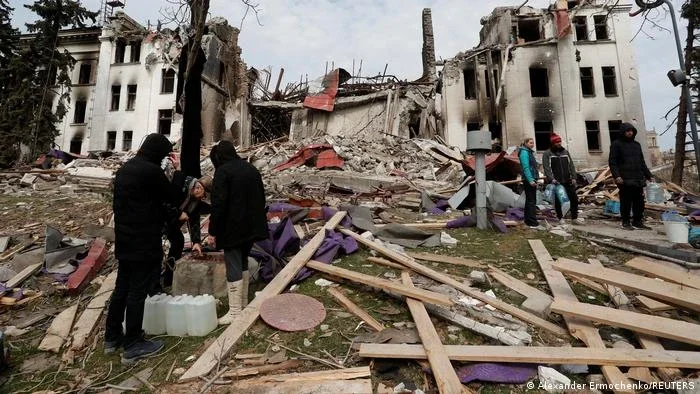 Mariupol relata morte de mais de 5 mil civis