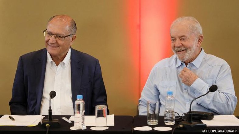 PSB formaliza indicação de Alckmin para vice de Lula