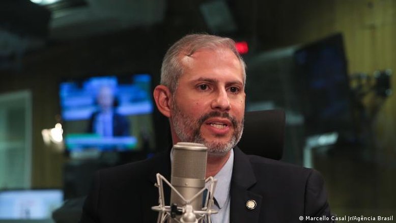 Governo oficializa Victor Godoy como ministro da Educação