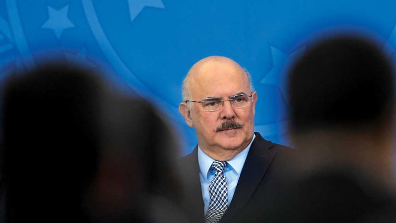 SUSPEITAS O pastor Milton Ribeiro não resistiu ao cerco e foi afastado do MEC: indícios de corrupção