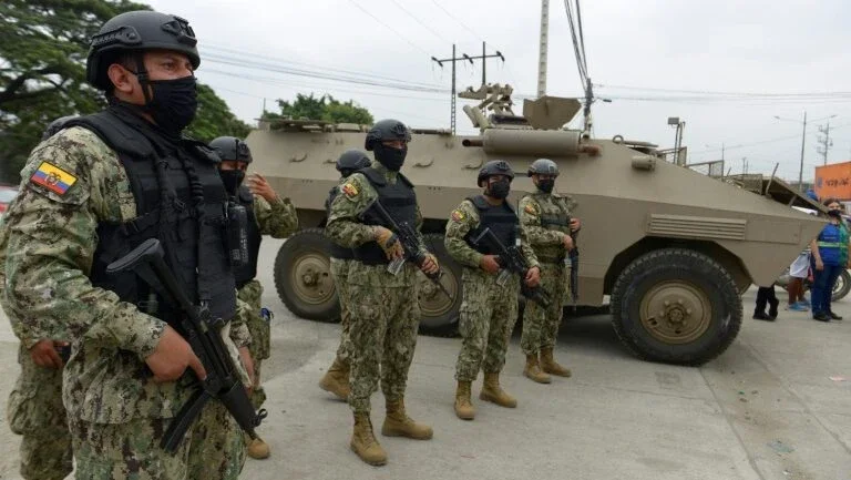 Equador decreta estado de exceção em províncias atingidas pelo narcotráfico