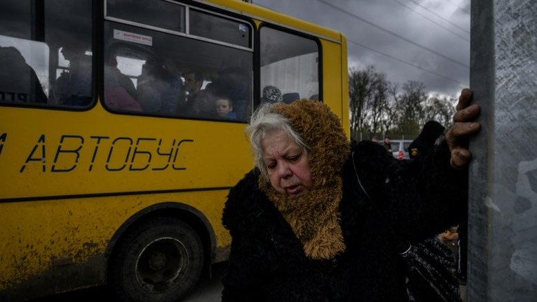 ONU menciona 'crimes de guerra' na Ucrânia; Rússia aspira controle do Donbasse e sul