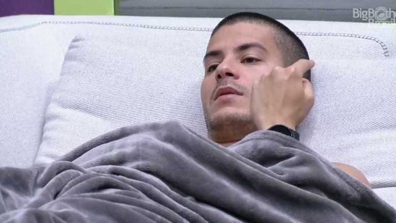arthur aguiar fala com eliezer