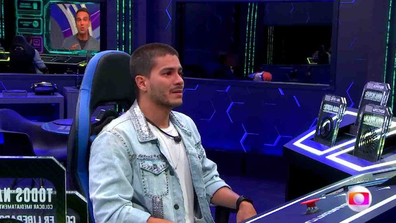 BBB22: Arthur Aguiar é 'eliminado' em paredão falso e vai para quarto secreto