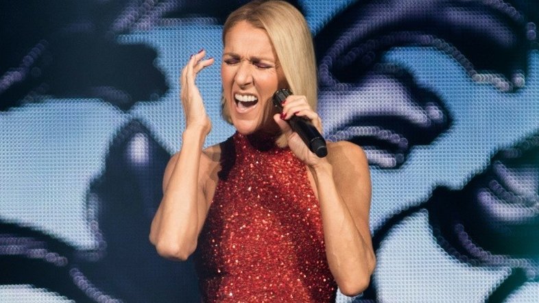 Celine Dion adia novamente retorno de sua turnê europeia por problemas de saúde