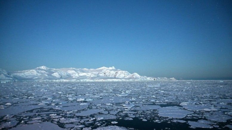 Estudo confirma derretimento excepcional da banquisa antártica em 2022